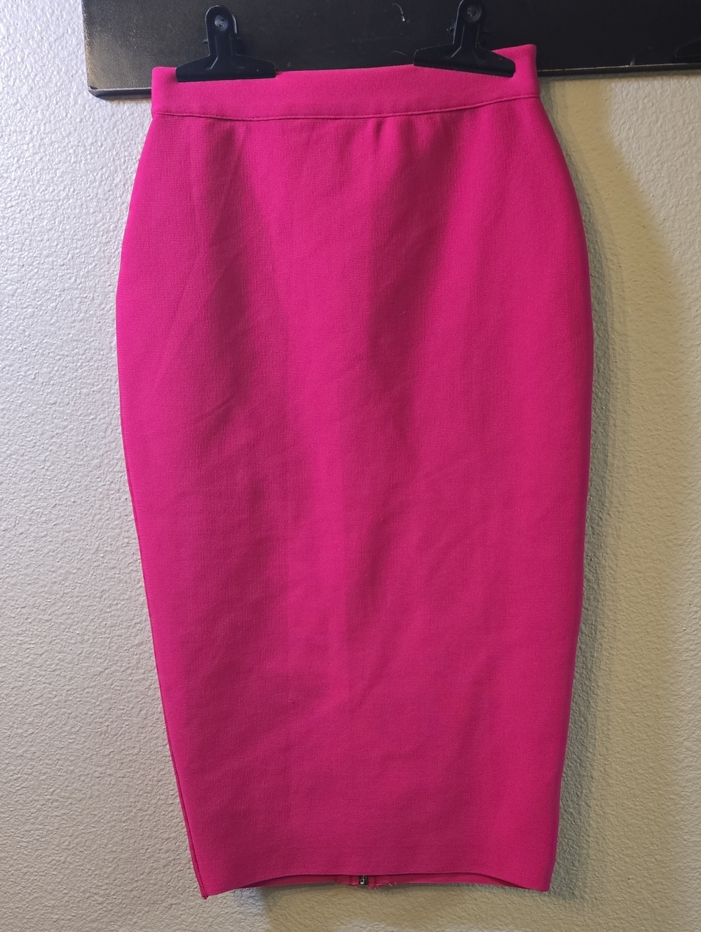 superdown Fuchsia Pencil Skirt